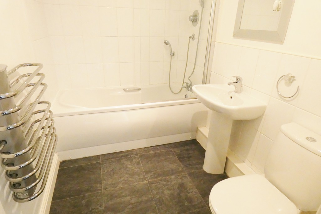 Greenside, Cottam Easthams & Co