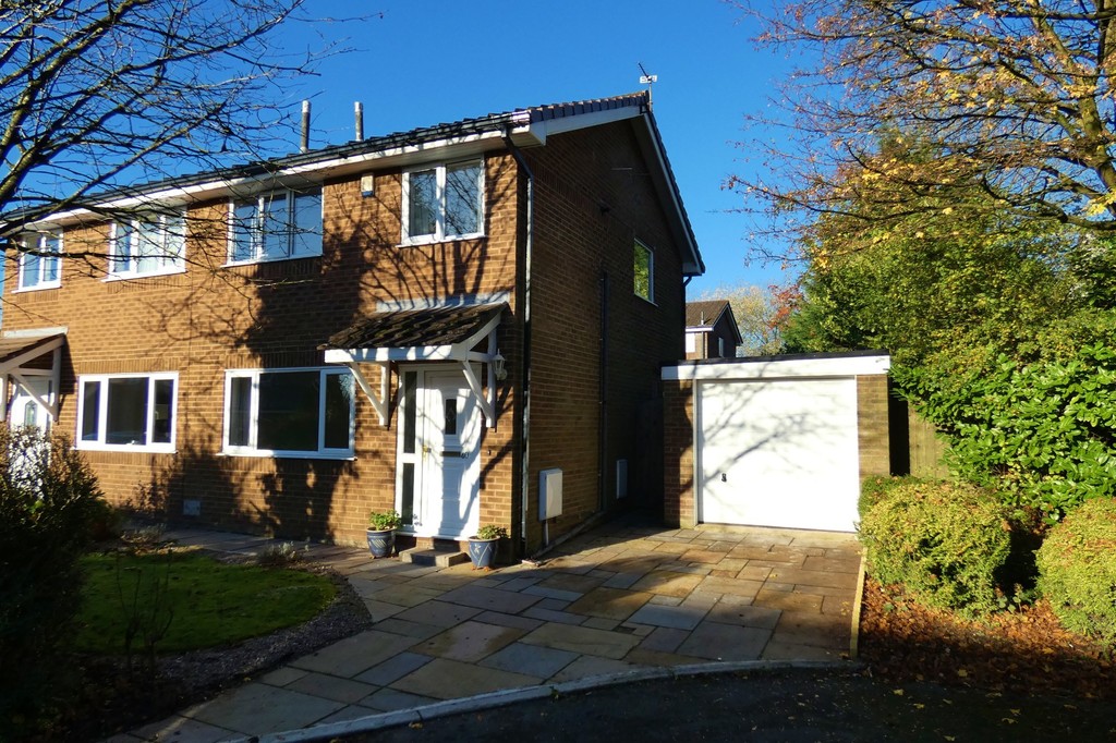 St. Francis Close, Fulwood, Preston Easthams & Co