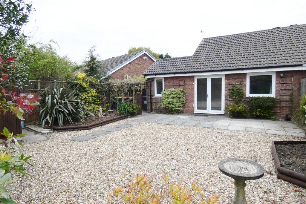 Whitby Avenue, Ingol Easthams & Co