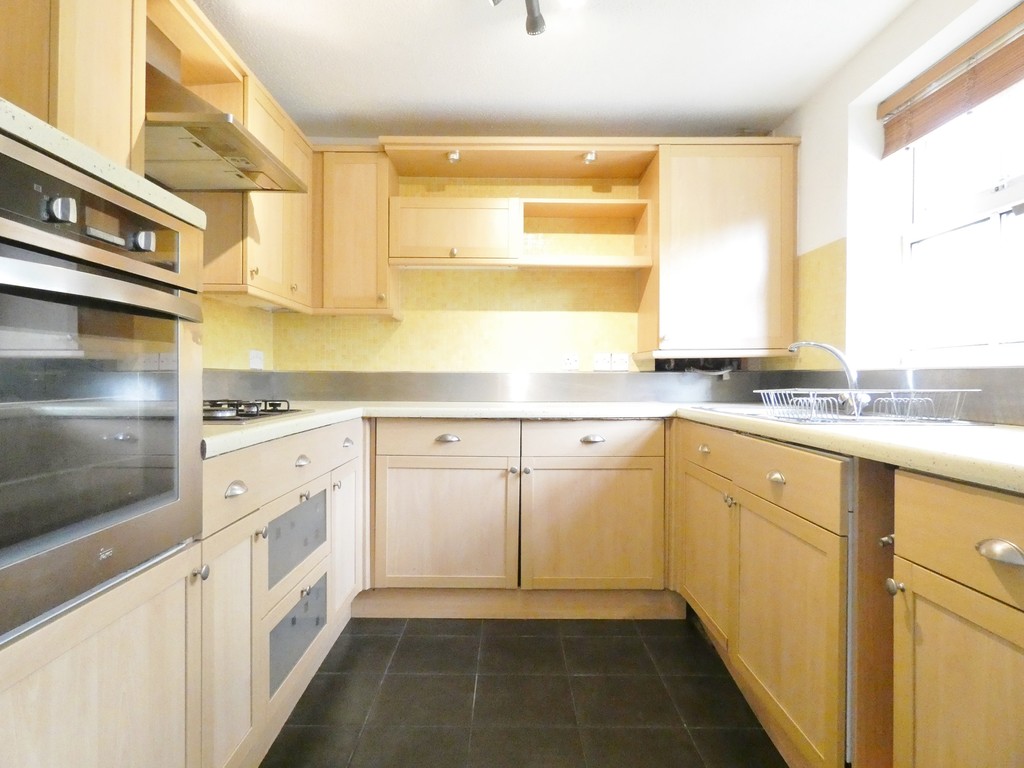 Holland House Park, Walton Le Dale Easthams & Co