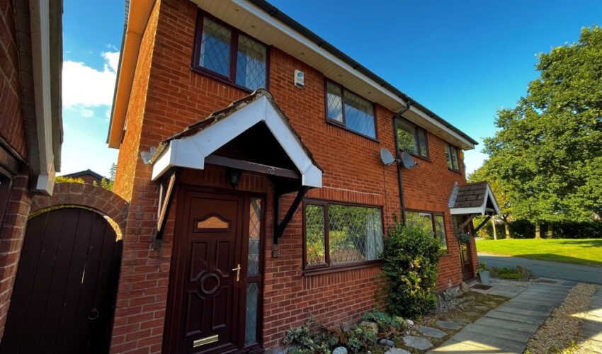 Brook Meadow, Higher Bartle Image 15