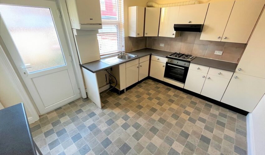 Clyde Street, Ashton-on-ribble, Preston Image 2