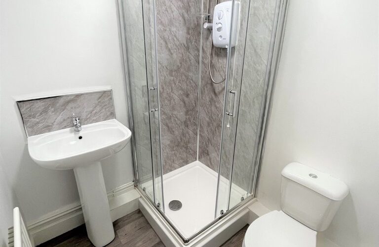 2 Holmfield Road, Fulwood Easthams & Co