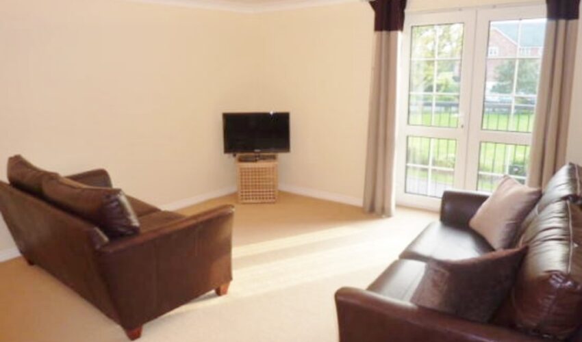 Halliwell Cresent, Hutton Easthams & Co