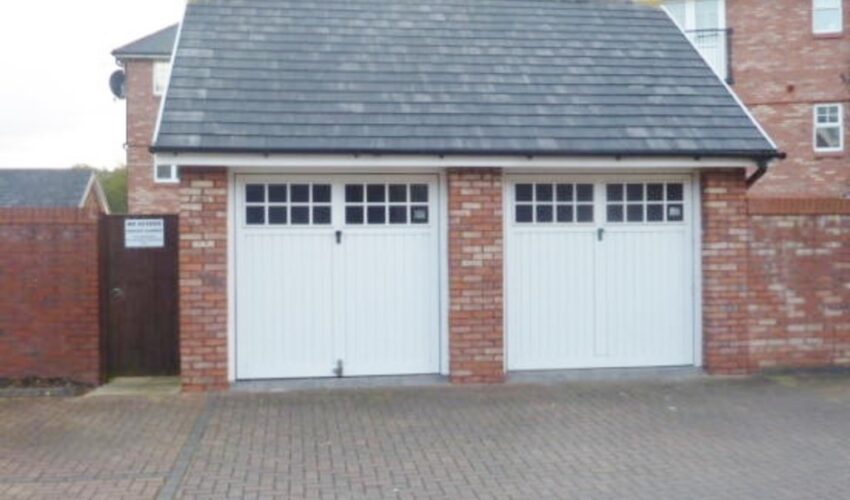 Halliwell Cresent, Hutton Easthams & Co