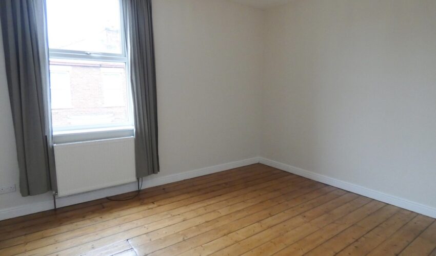 Wellington Road, Ashton Easthams & Co