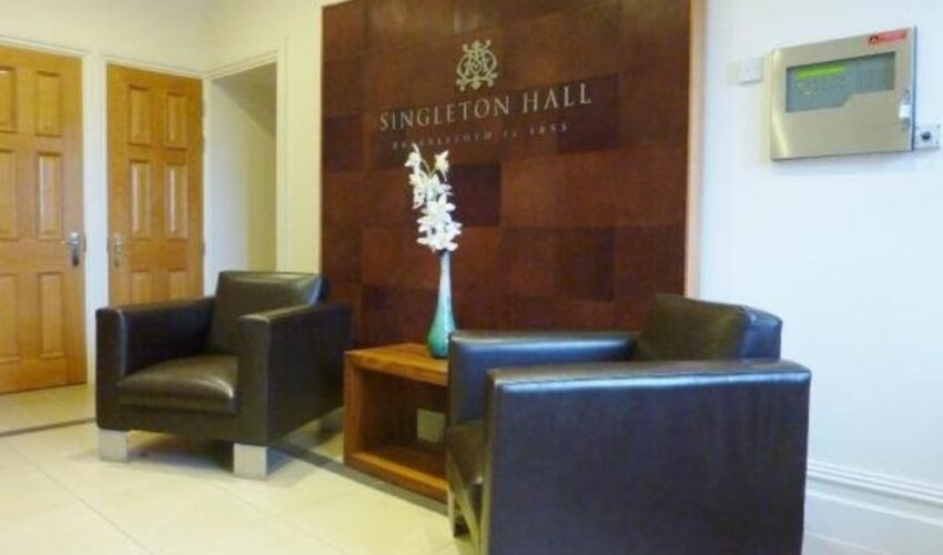 Singleton Hall, Poulton Image 3