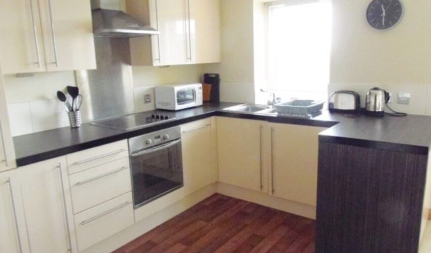 The Crossroads, Kirkham Image 3