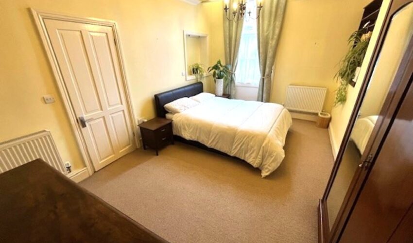 East Cliff Road, Preston Image 9