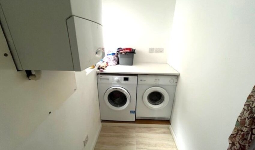 East Cliff Road, Preston Image 10