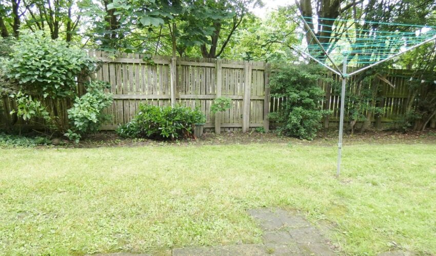 Golf View, Ingol, Preston Image 9