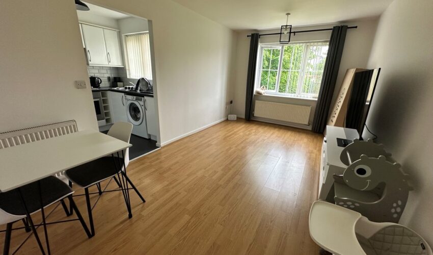 Royal Drive, Fulwood Image 1