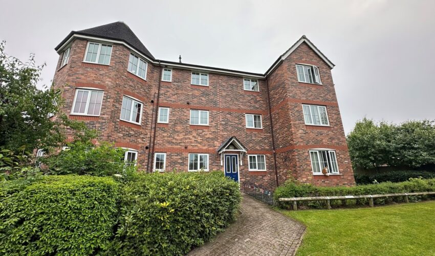 Royal Drive, Fulwood Image 3