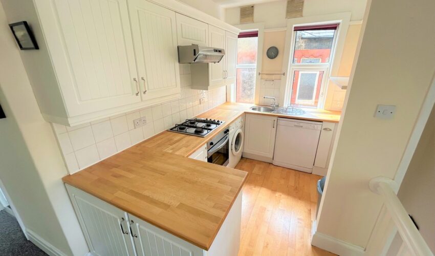 Victoria Road, Fulwood, Preston Image 4