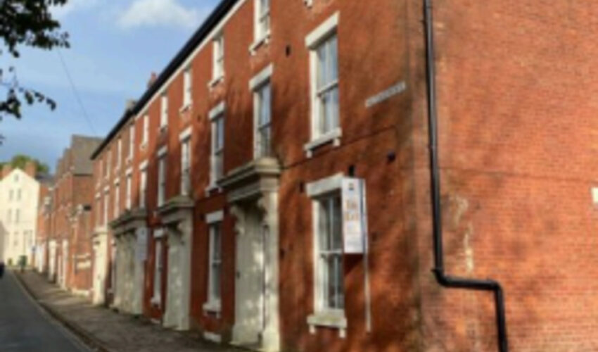 Waltons Parade, Preston Image 1