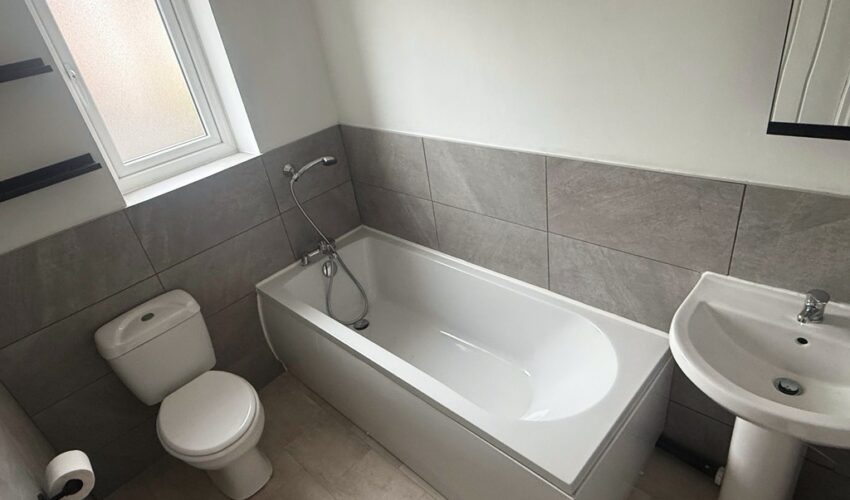Beamont Drive, Ashton-On-Ribble Image 6