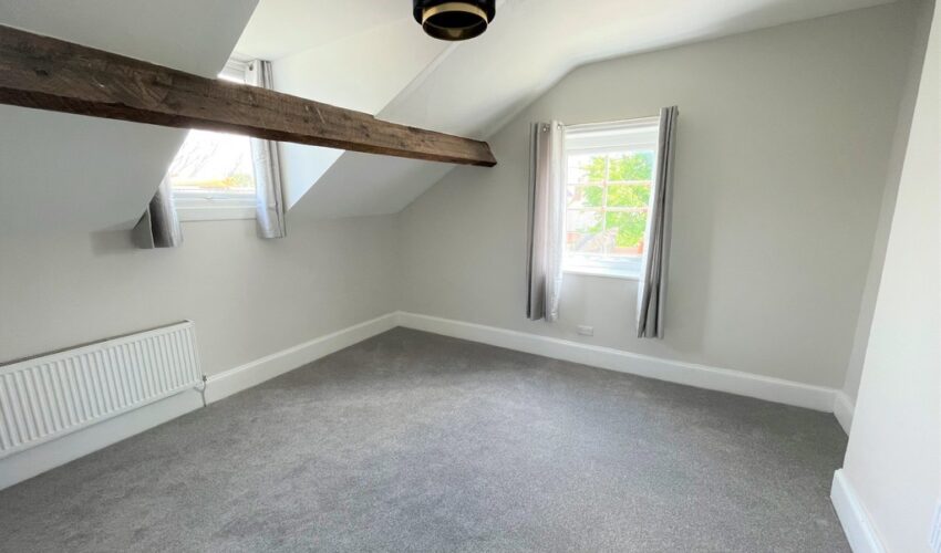 Victoria Parade, Ashton-on-ribble, Preston Image 3