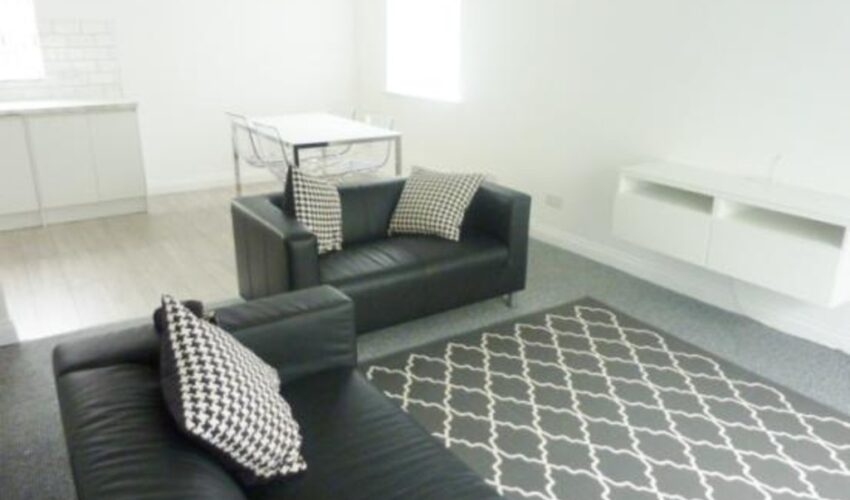 Mountbatten Close, Ashton-on-ribble, Preston Image 3