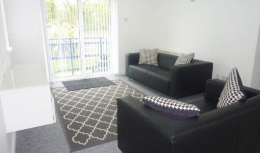 Mountbatten Close, Ashton-on-ribble, Preston Image 4