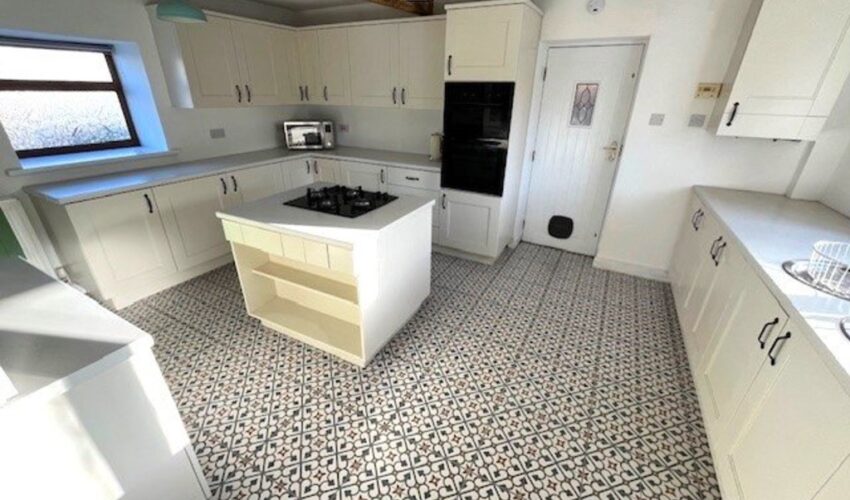 Thorntrees Farm, Thorntrees Avenue Image 2