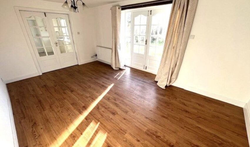 Thorntrees Farm, Thorntrees Avenue Image 3