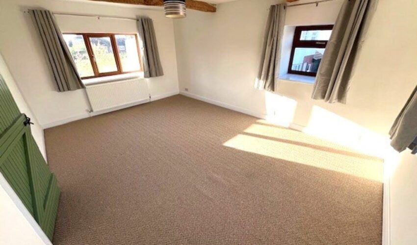 Thorntrees Farm, Thorntrees Avenue Image 9