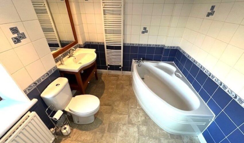 Thorntrees Farm, Thorntrees Avenue Image 11