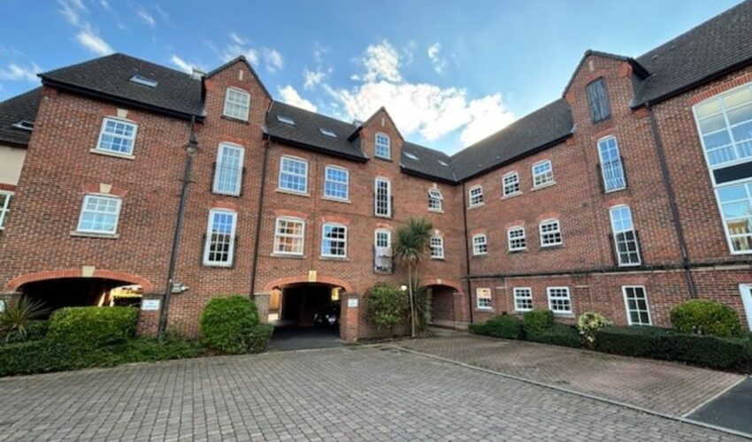 Cordwainers Court, Leyland Image 1