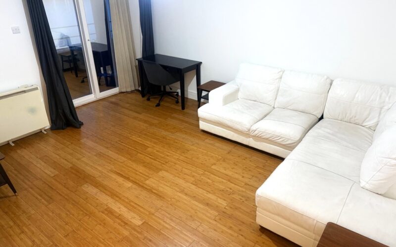 Lord Nelson Wharf, Britannia Drive