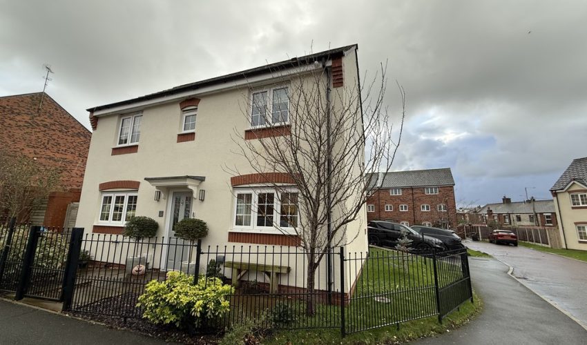 Hornbeam Close, Wesham Image 1