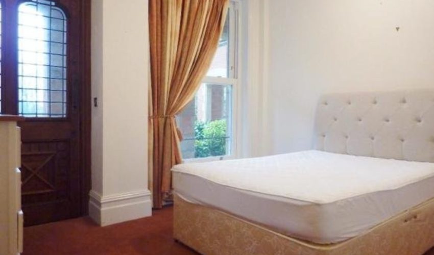 Singleton Hall, Poulton Image 11