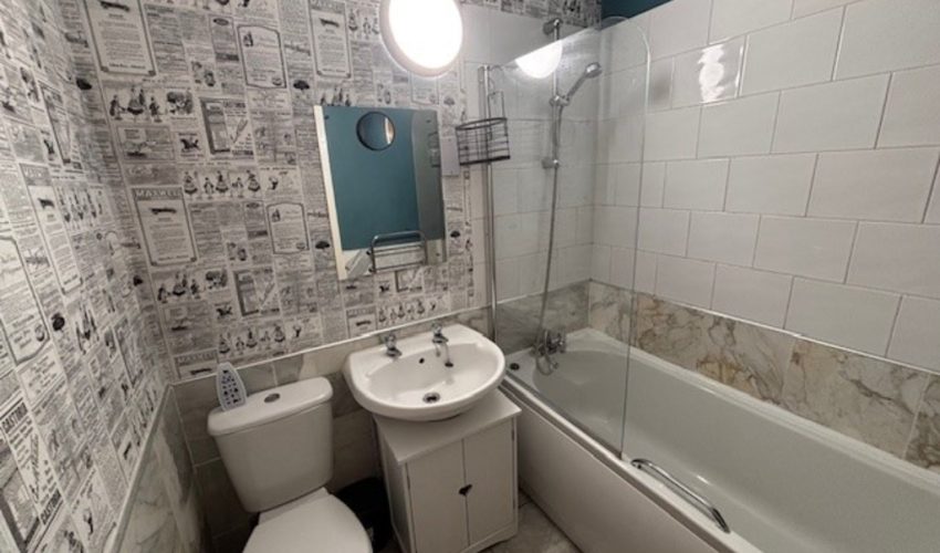 New Hall Lane, Preston Image 5