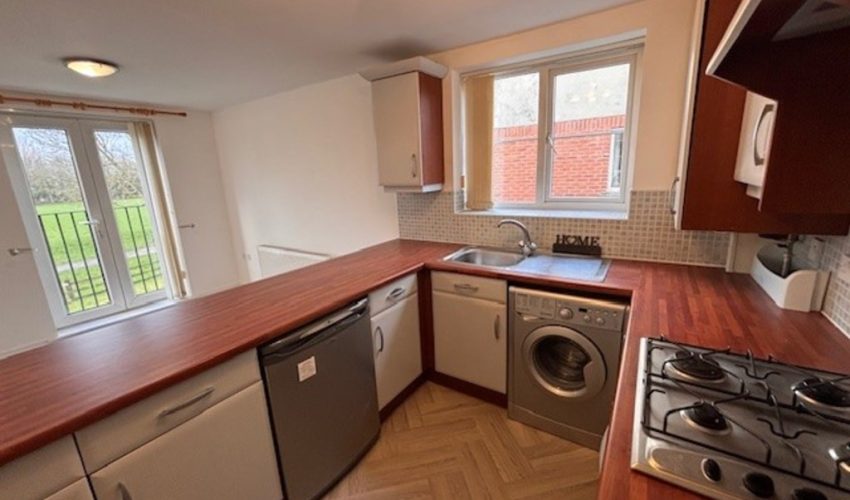 Neapsands Close, Fulwood, Preston Image 4