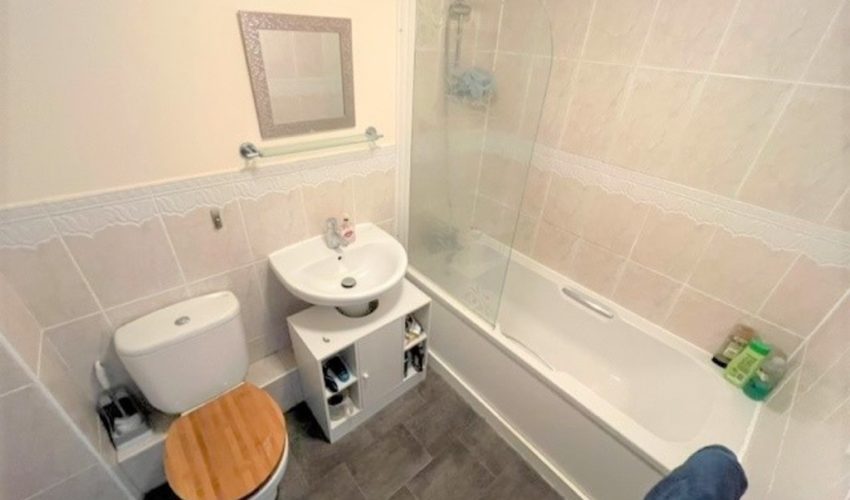 Mountbatten Close, Ashton-On-Ribble Image 5