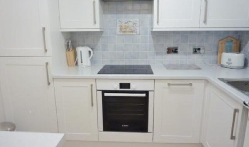 Mountbatten Close, Docklands Image 4