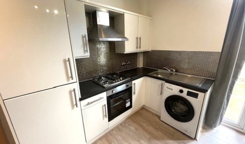 East View Terrace, Deepdale, Preston Image 3