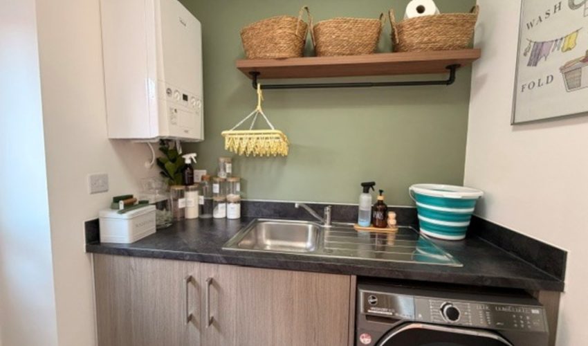  Image 7