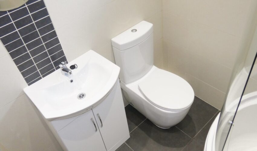 College Court, Preston Easthams & Co