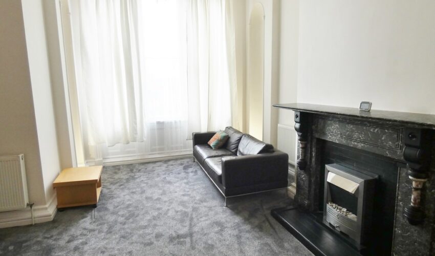 Bank Parade, Preston Image 3