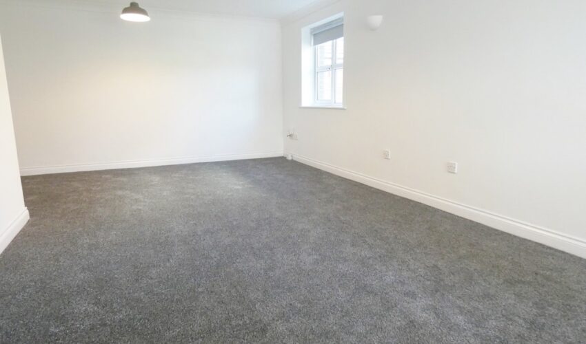 Kingfisher Court, Preston Image 7