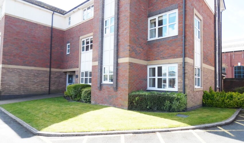 Kingfisher Court, Preston Image 10